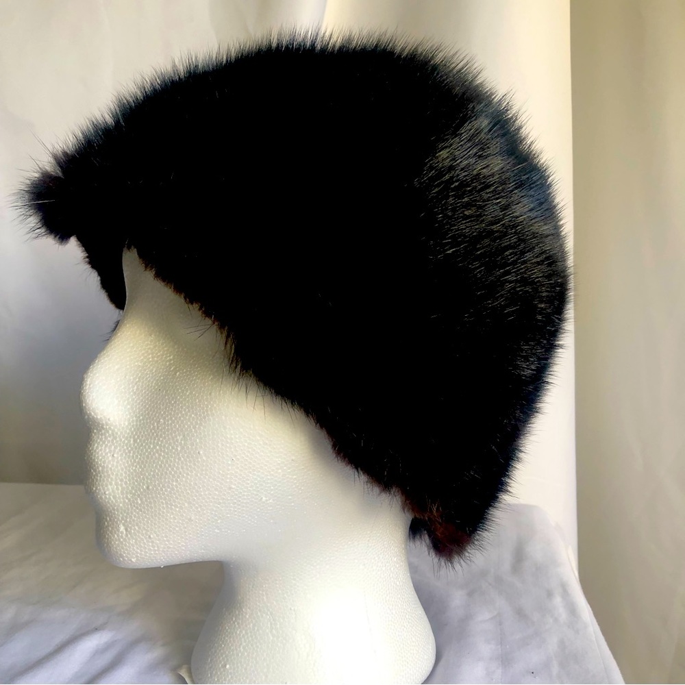 Women’s Winter Fur Hat with Lining